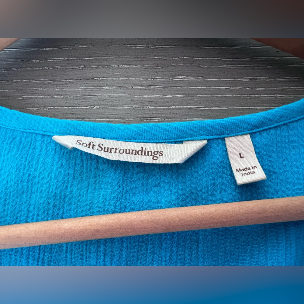 Soft Surroundings Vibrant Blue Top - Picture 11 of 14